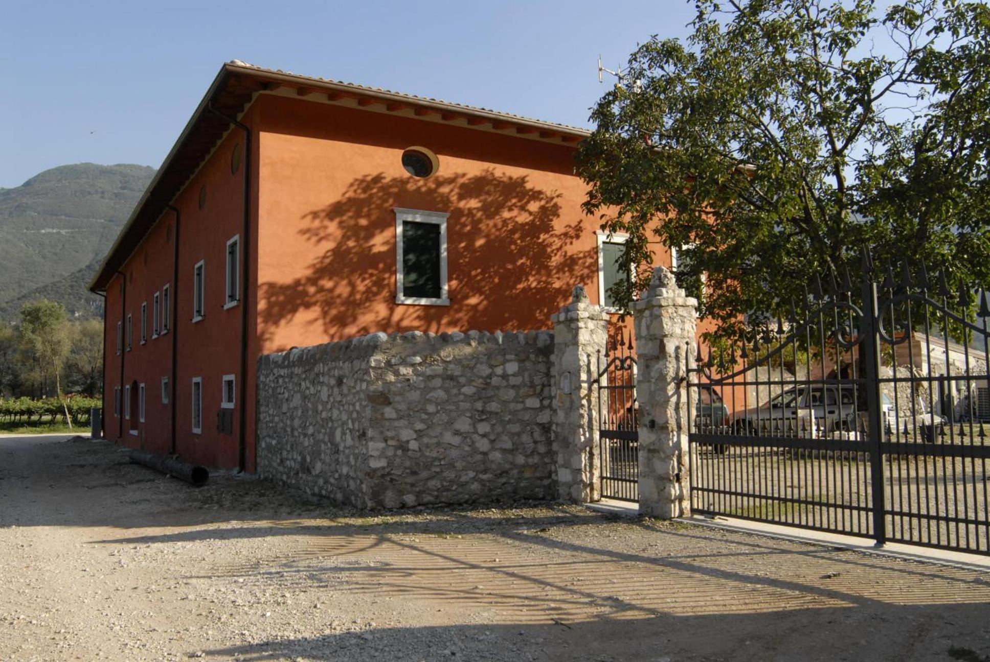 Agriturismo Al Palazzo Rivalta di Brentino Ngoại thất bức ảnh